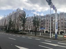 中间层 两房朝南 带车库 诚心置换