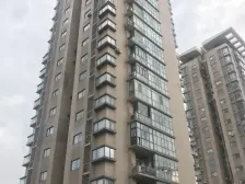 大唐二期新上精装三房,安静位置,诚意出售,欢迎咨询