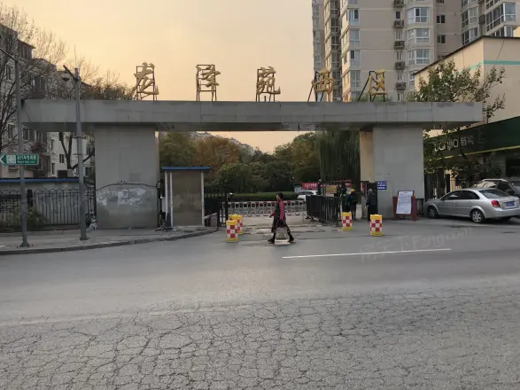 龙泽苑西区实景图