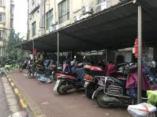 红谷世纪花园3房2厅房屋出售,交通方便,生活便利