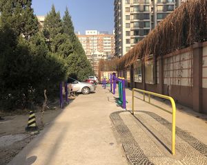 绿景馨园3室1厅南北