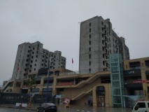 中高名人府邸项目在建工地