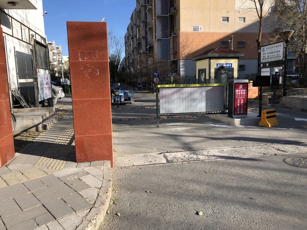 小区相关图