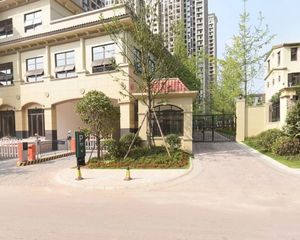 天成国际花半里小区2室2厅东东南南西南西西北北东北