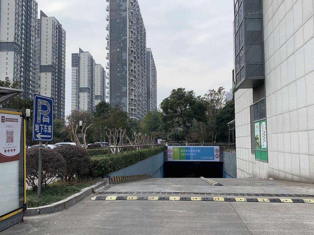 小区相关图