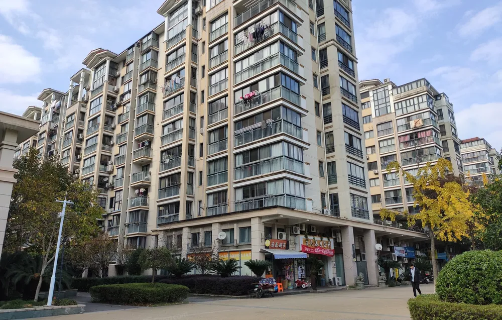 宁波鄞州宋诏桥雅戈尔东湖花园二期二手房四室 - 房天下