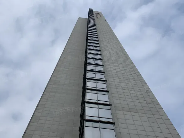 万达广场48克拉