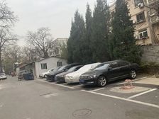 和平街十三区3室1厅东西