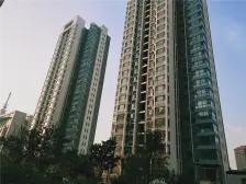 此房业主诚心出售,无户口,无抵押,山大奥体