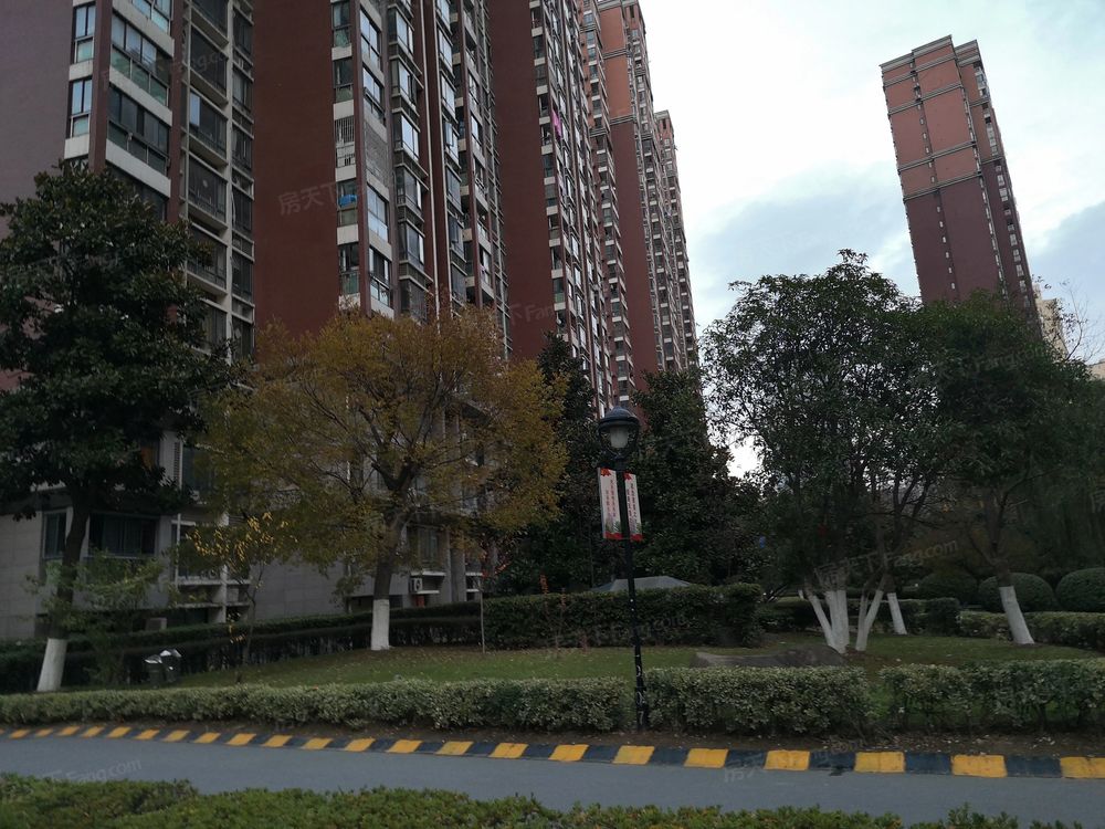小区相关图