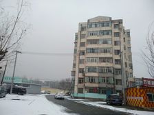 友谊19号街坊三区2-1-1-1 58.24m2 32 万)