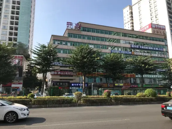 元美广场实景图