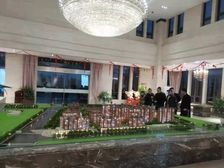新房没装修,小区环境好,出入方便