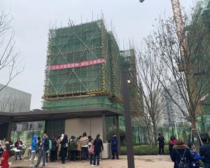 龙湖中骏光明.璟悦天著4室2厅东南