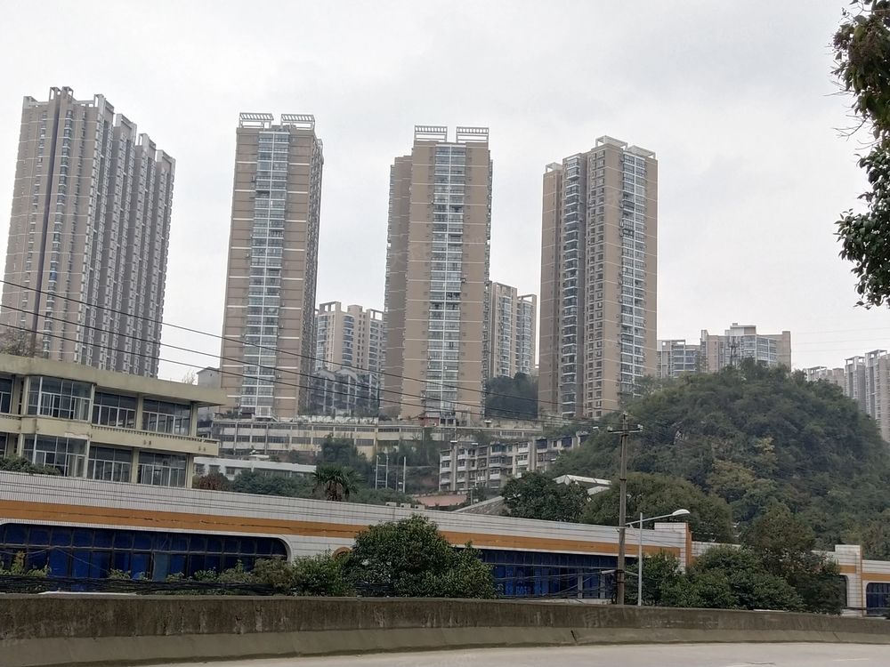 小区相关图
