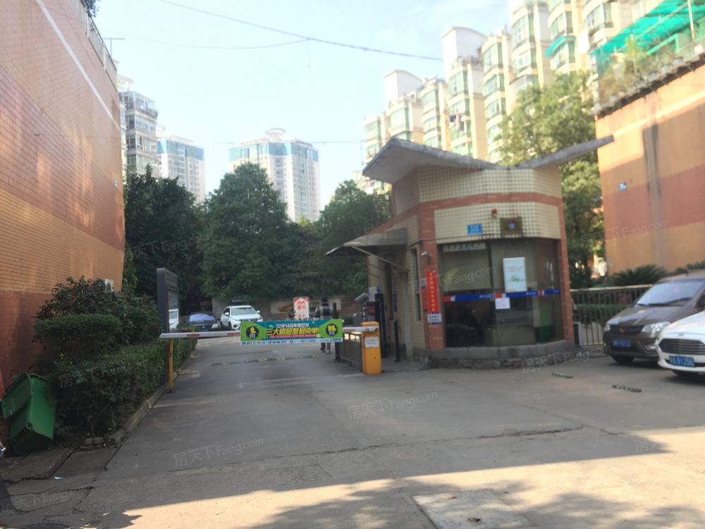 小区相关图