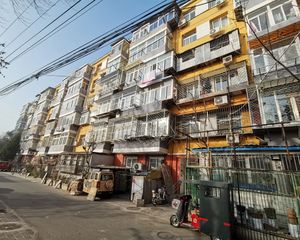 天坛南门蒲黄榆三里低楼层南北大两居南北双阳台