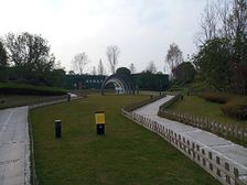 户型方正,环境好,配套设施齐全