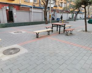 南二环蒲黄榆二里低楼层朝南两居室满五年唯一