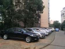 福田花园 南北通透,采光好 中间楼层