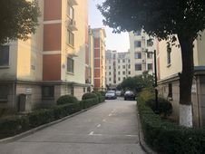 富康花园精装南北通透83平2室房东急置换诚心出售