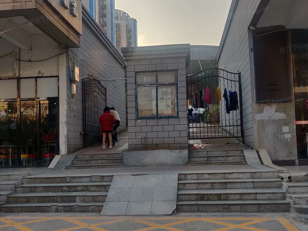 小区相关图