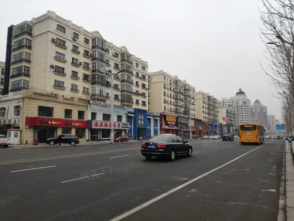 新苑小区实景图