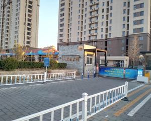 六里桥家园近地铁10/9号线南向一居