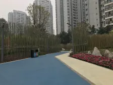 七彩华府 5室2厅 东