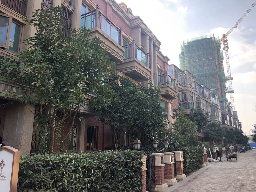 小区相关图
