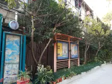 单价低,总价低,朝向好,户型方正,看房方便