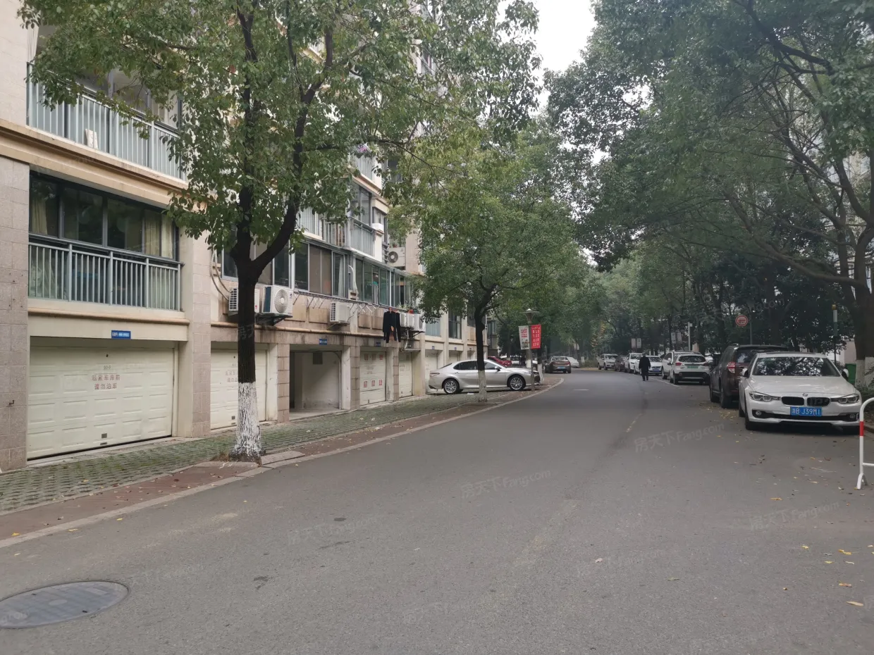 雅戈尔东湖花园