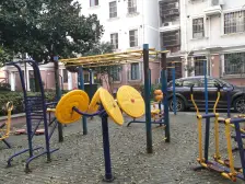 诚意出售 WD旁 4室2厅 带152平阁楼