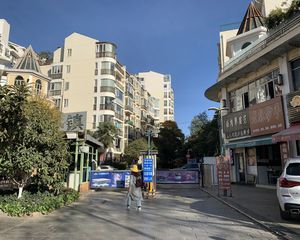 房子清爽、位置安静、一梯两户南北通透