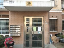 商圈环绕,出行便利。业主出国变现。随时看