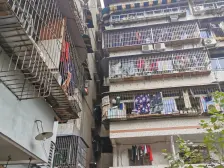 南坪商圈边 正规3房 中间楼层 采光好 出行方便