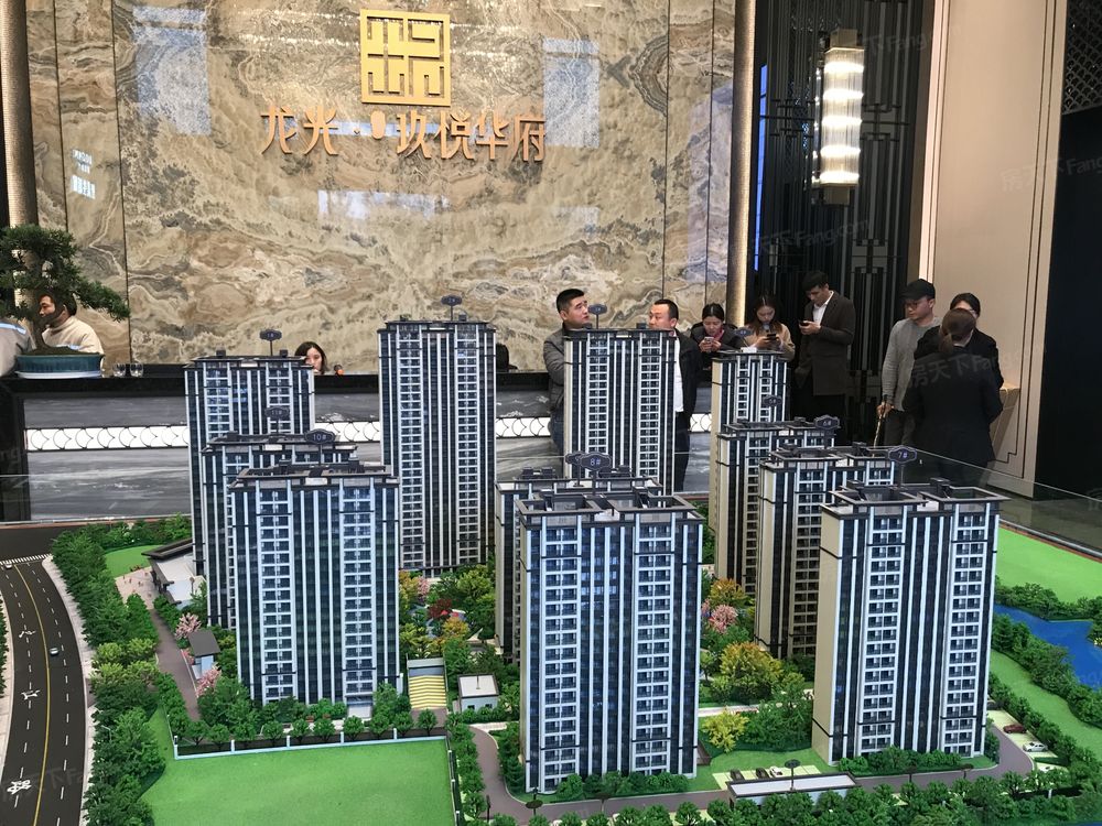 小区相关图