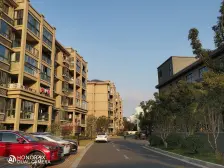 有钥匙看房 小区花园位置 好楼层 南北通 视野无遮挡