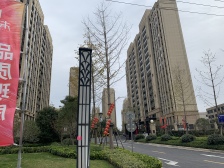 电梯房,大两房,主卧朝南,交通便利,精装修,诚意出售