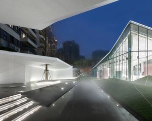 云樾名邸3室2厅东南南