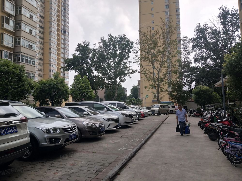 小区相关图