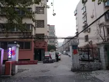 山水大润发 机关宿舍 单独传达 户型方正 免费停车