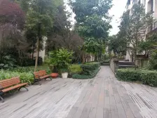 重庆东站旁 同景电梯洋房 精装修看房方便