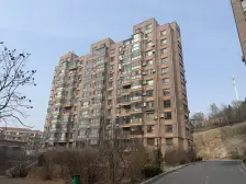 福佳绿都,装修保持好,电梯房,南北两室 中间位置