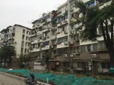 电梯房,诚意出售,看房子方便,小区配套成熟