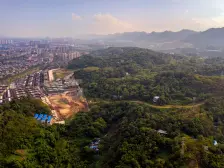 轻轨一公里处的复式小户型,梨子河公园旁