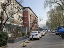 北三环和平街一层一室一明厅,南北西通透,无挡,急售可谈