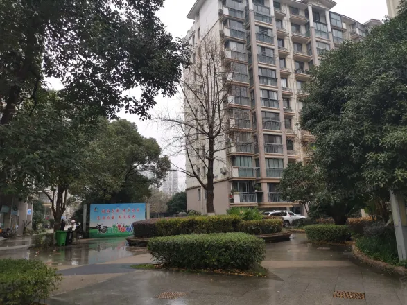 雅戈尔东湖花园一期