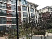 顺驰第一大街 4室1厅 南 北