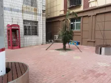 三环内地铁口多层大三室 诚心出售